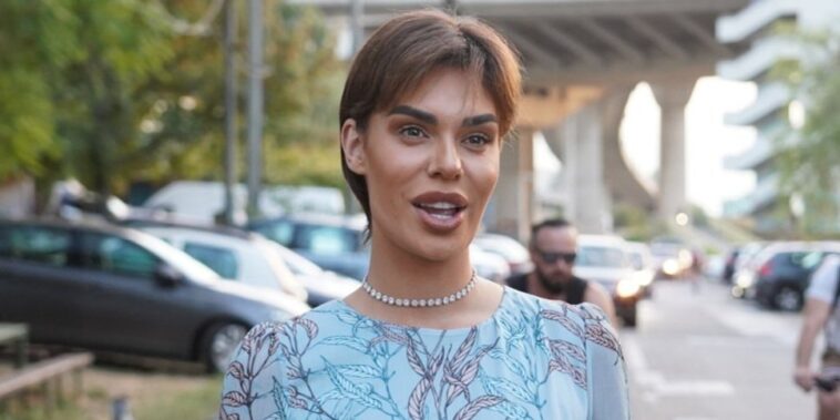 Starleta Mina Vrbaški šokirana Jovanom Kosovac (17) Starleta Mina Vrbaški šokirana Jovanom Kosovac (17)