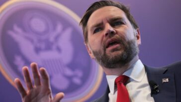 FT: DŽej Di Vens interveniše zbog napada na tankere u Crnom moru