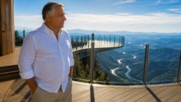 ORBAN NA KROVU SRBIJE: Prvi visoki strani državnik obišao stakleni vidikovac na Kablaru i ostao oduševljen (FOTO)