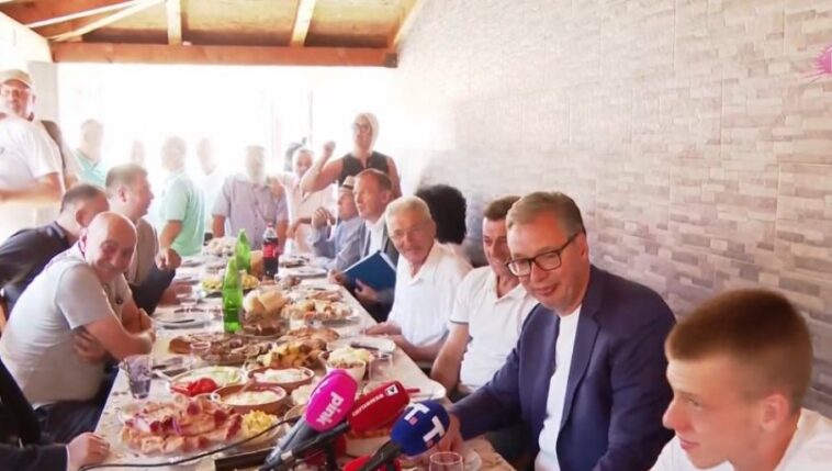 “IMAMO 50 NEOŽENJENIH MOMAKA” Meštani Kušića požalili se predsedniku “IMAMO 50 NEOŽENJENIH MOMAKA” Meštani Kušića požalili se predsedniku