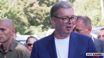 “MALO IM JE ŠTO SU UBILI VASILIJA LALOVIĆA” Vučić o blokaderima: Oni ni ne znaju imena poginulih u Novom Sadu, nikada porodice nisu obišli
