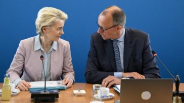 Merc i Ursula Fon der Lajenova se umorili od korupcije u Ukrajini