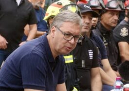 “SRAM BILO TE LAŽOVE, UKLJUČUJUĆI I OVE TVOJE, IVICE!” Vučić u Deliblatskoj peščari odgovorio na glasine o gradnji u oštećenim područjima