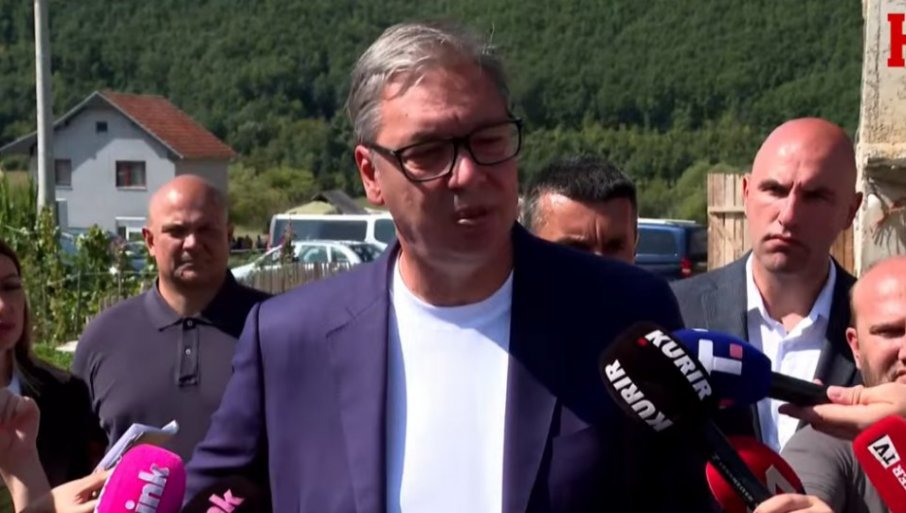 PREDSEDNIK ODGOVORIO NA PISANJE HRVATSKIH MEDIJA Što bi vladika Sergije rekao: Vučićevo raspeće znači spasenje za Srbiju