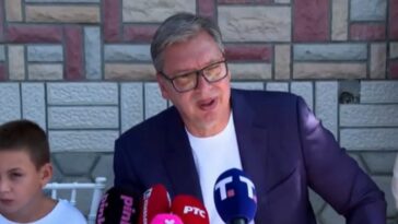 “OTVARAĆEMO SEKCIJU PO SEKCIJU, DA PRIBLIŽIMO TO LJUDIMA” Vučić o putu Kraljevo-Novi Pazar: U naredna 2 meseca biće potpisan okvirni sporazum