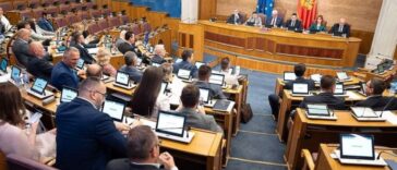 ZBOG EVROPE NOVI USTAV: Poslanici Skupštine Crne Gore usvojili izmene najvišeg pravnog akta koje se odnose na rad pravosuđa