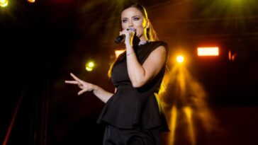 Milica Pavlović spektakularnim koncertom otvorila 36. „Roštiljijadu“ u Leskovcu