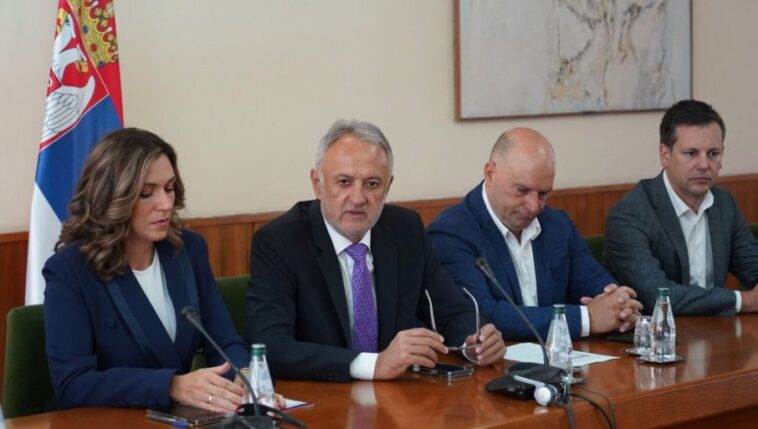 ZA UNAPREĐENJE SPORTSKE INFRASTRUKTURE 75,06 MILIONA DOLARA: Potpisani ugovori za realizaciju 10 novih projekata širom Srbije